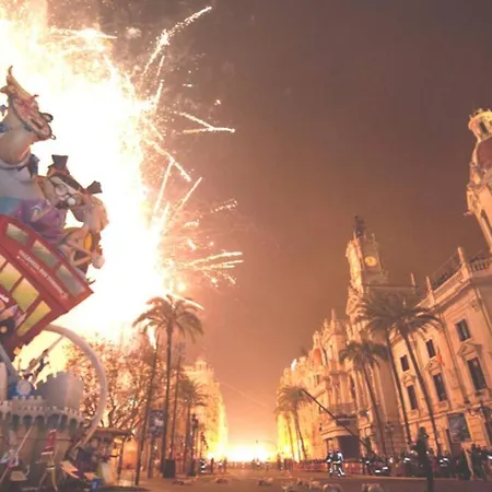 Pequeno Loft En Ruzafa Wifi 瓦伦西亚