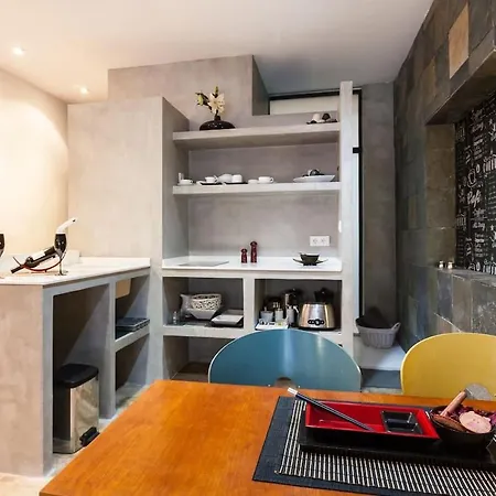 Pequeno Loft En Ruzafa Wifi * 瓦伦西亚